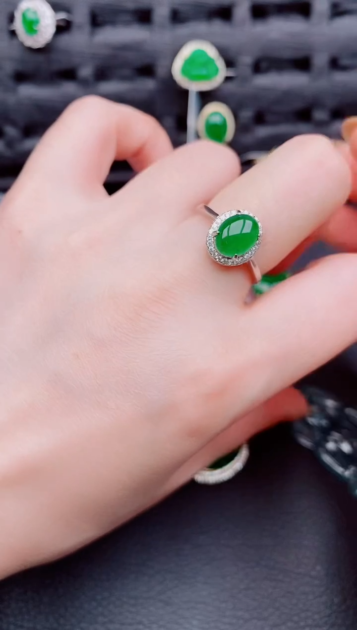 【闪购商品】翡翠戒指银S925镶嵌天然a货翡翠631