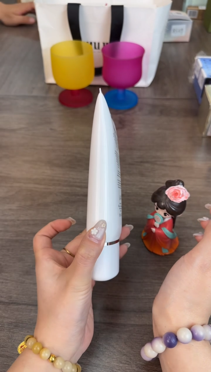 瓷片新号开播漏不停@@CQ922