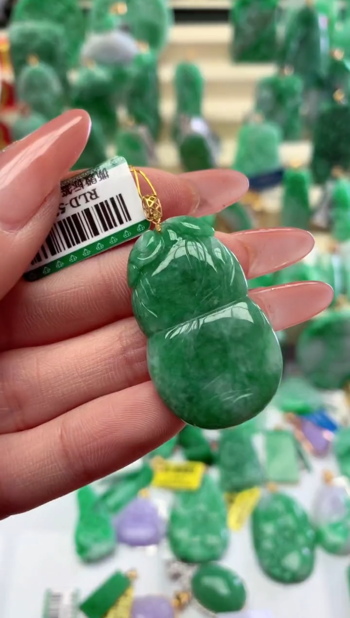 【闪购商品】翡翠颈饰18K金镶嵌挂件