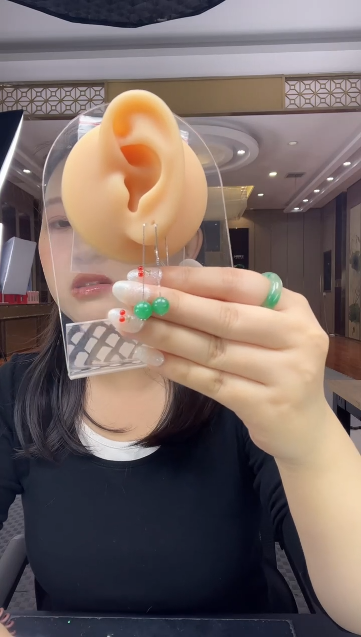 未镶嵌手镯石英质玉耳线