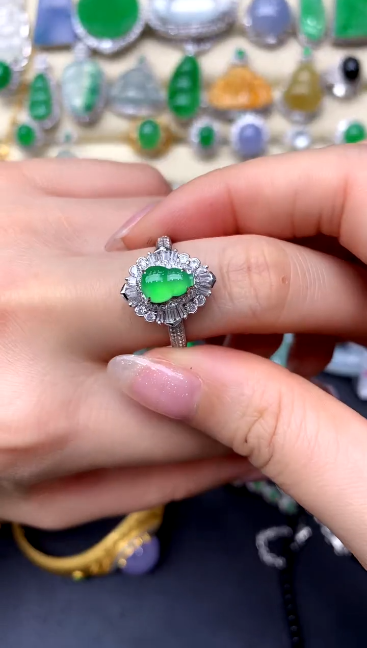 【闪购商品】翡翠戒指18K金镶嵌108-中国好珍宝