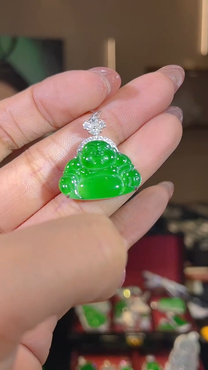 【闪购商品】翡翠吊坠(不含链)18K金镶嵌天然翡翠A货