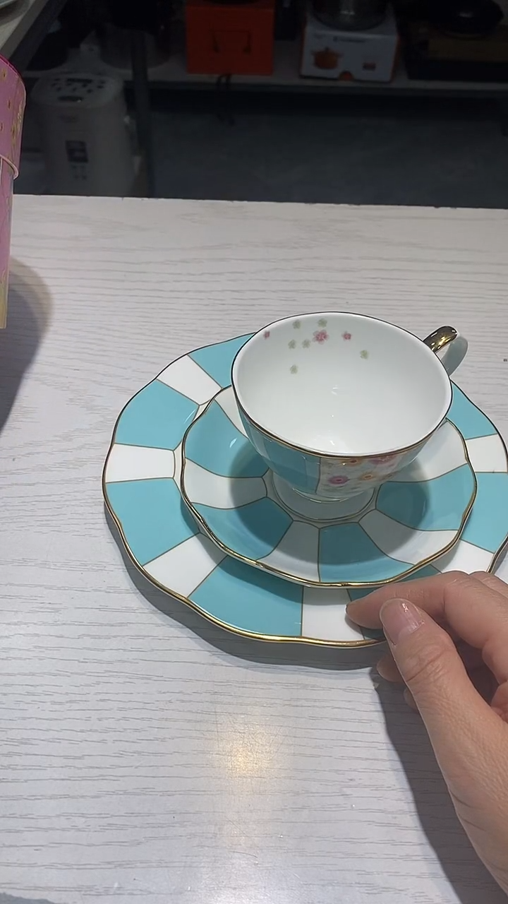 瓷片生活的本意就是开心@@1