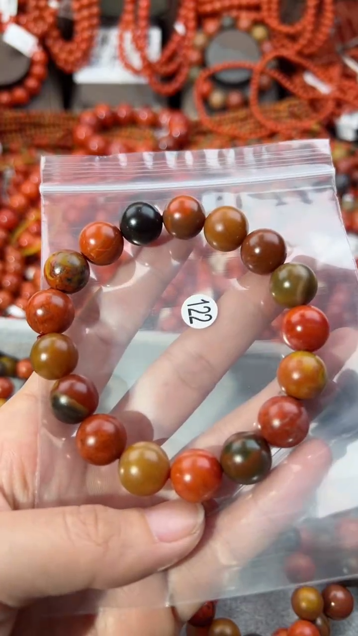 【闪购商品】南红玛瑙手串合金12