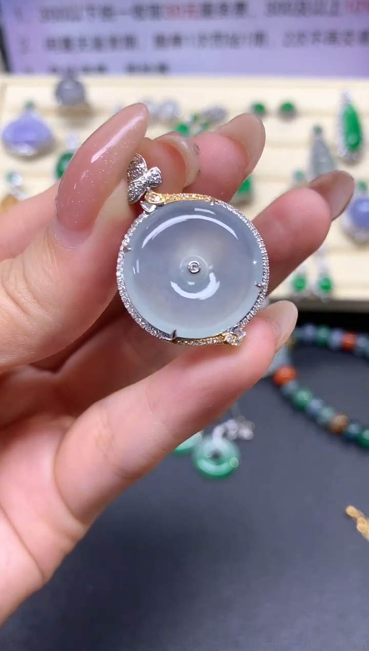 【闪购商品】翡翠吊坠(不含链)18K金镶嵌吊坠|4750+475