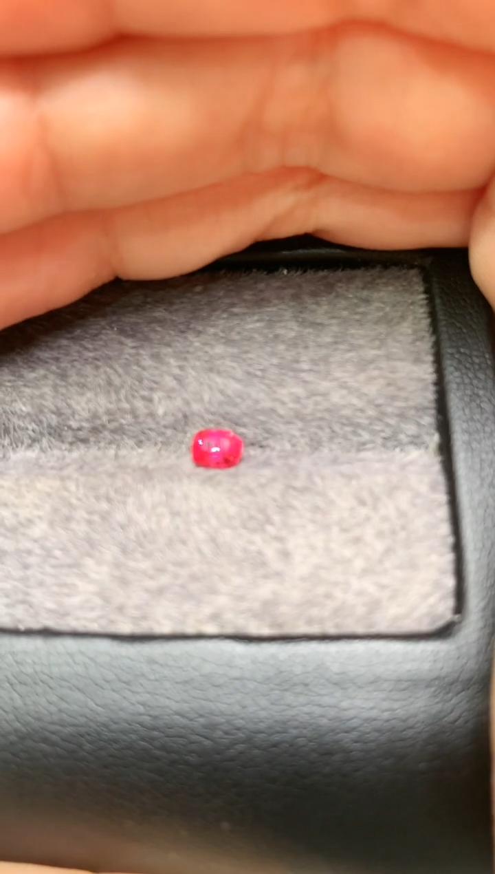 【闪购商品】定制尖晶石裸石未镶嵌枕型 绝地 0.39ct