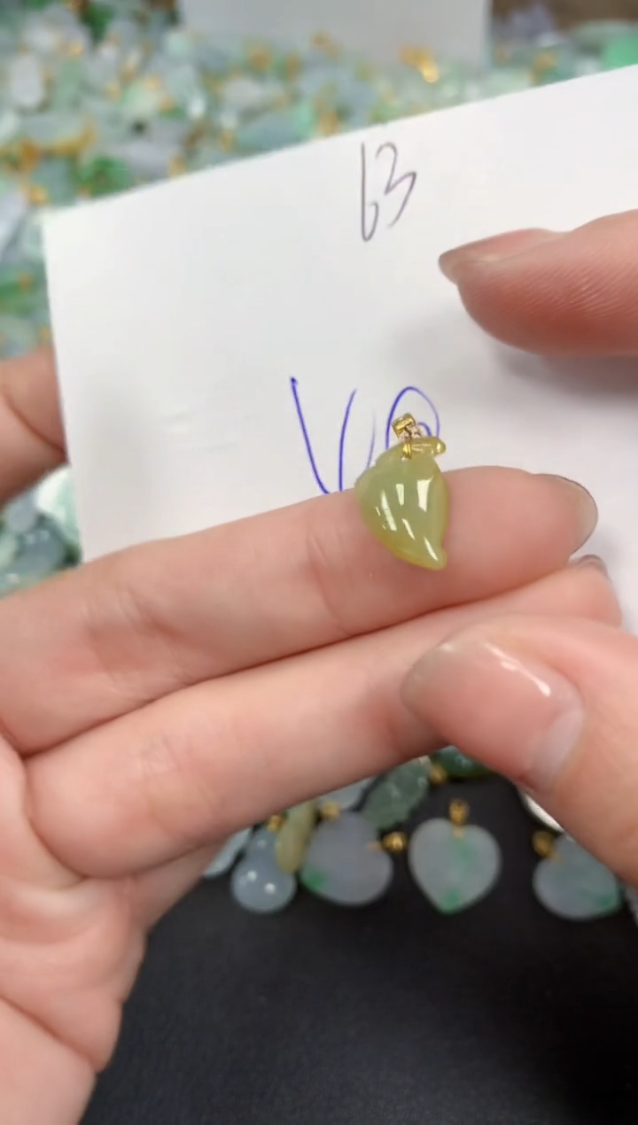 【闪购商品】翡翠颈饰18K金镶嵌 天然翡翠A货