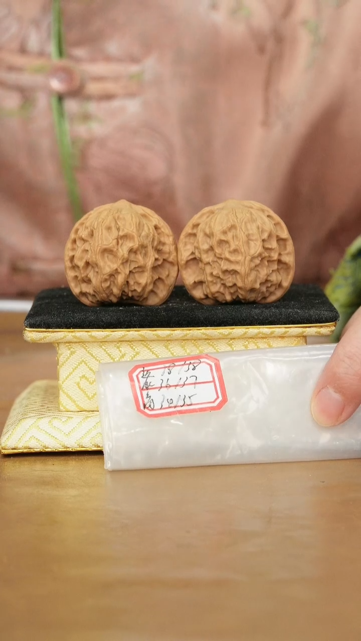 把件文玩核桃野狼