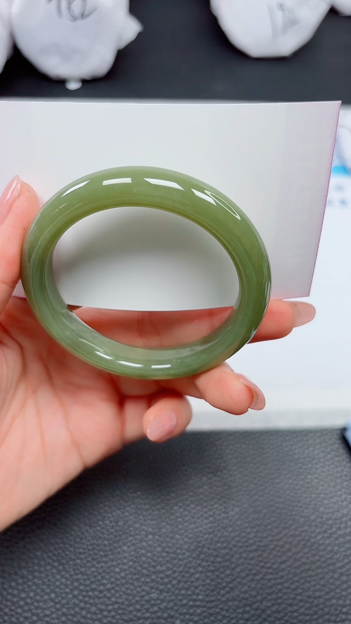 【闪购商品】和田玉手镯未镶嵌483