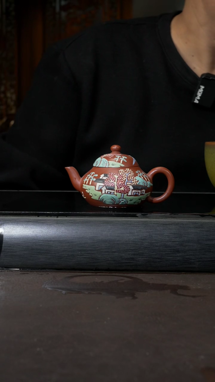 【闪购商品】紫砂茶壶朱泥 珐琅点彩 梨形100cc 035