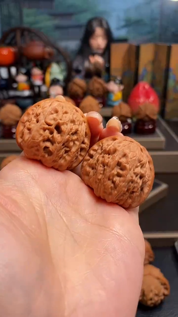 【闪购商品】文玩核桃把件A 979白狮子38尺