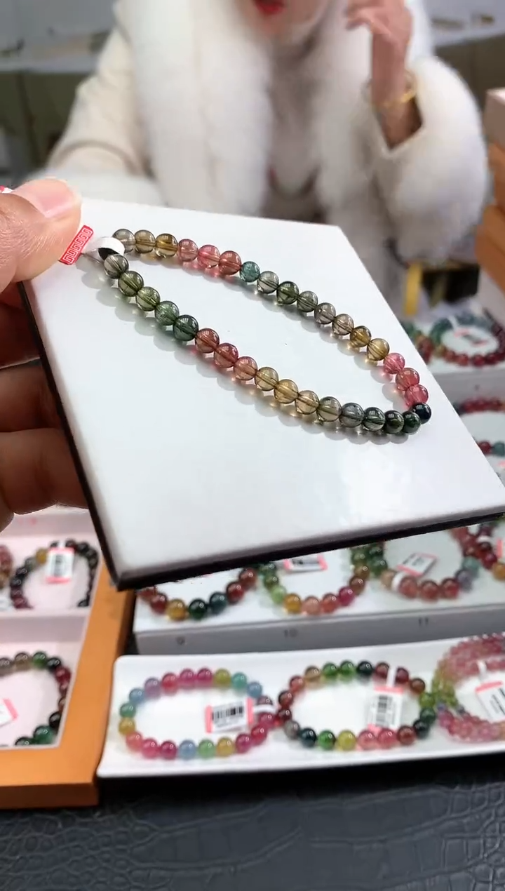 【闪购商品】碧玺手链未镶嵌多样性发一条