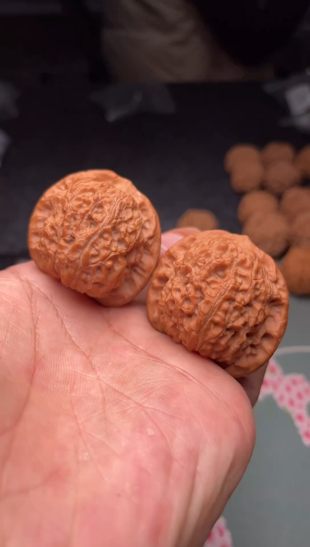 把件文玩核桃a50   血麒麟38尺