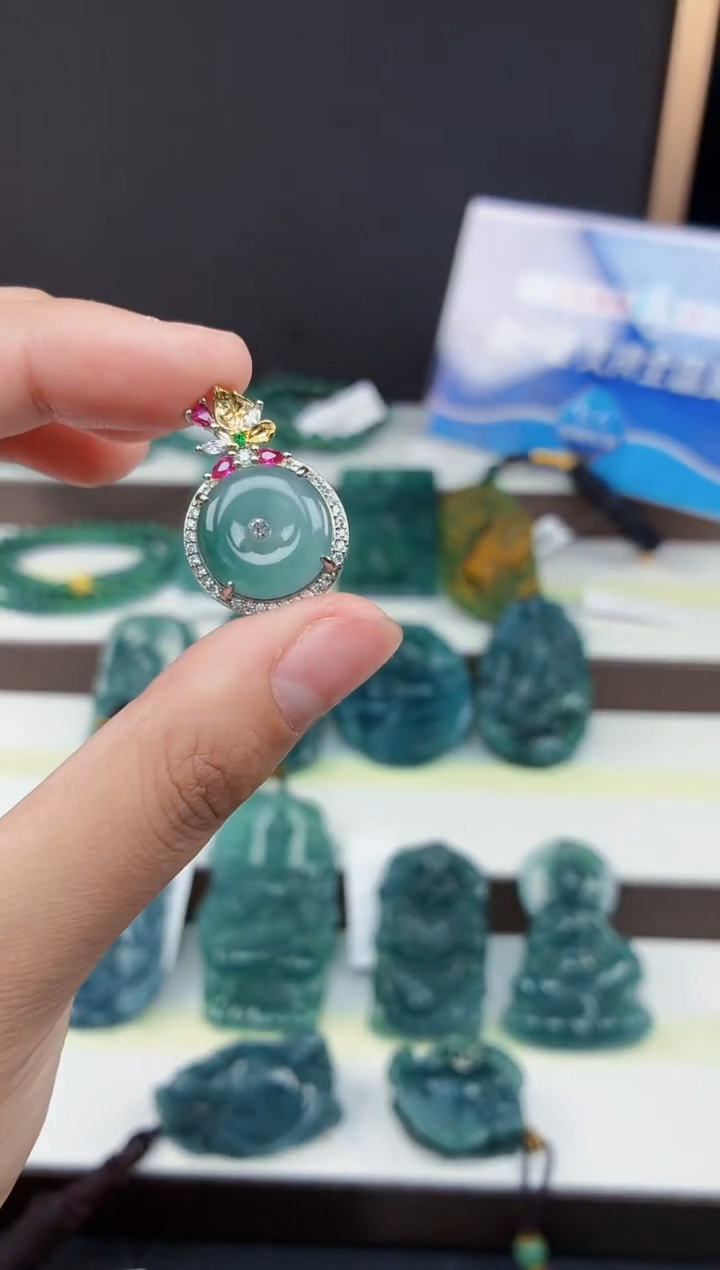 颈饰未镶嵌翡翠DLZ25120110