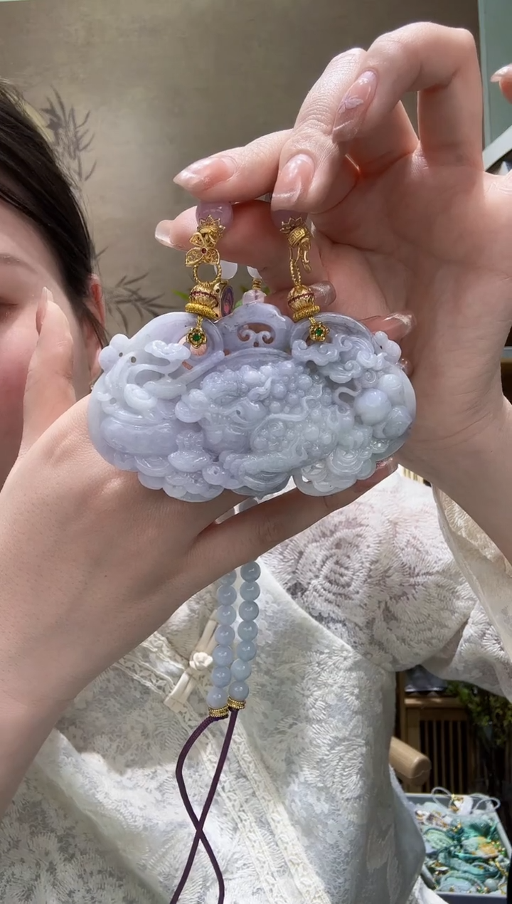 【闪购商品】翡翠未镶嵌颈饰吊坠