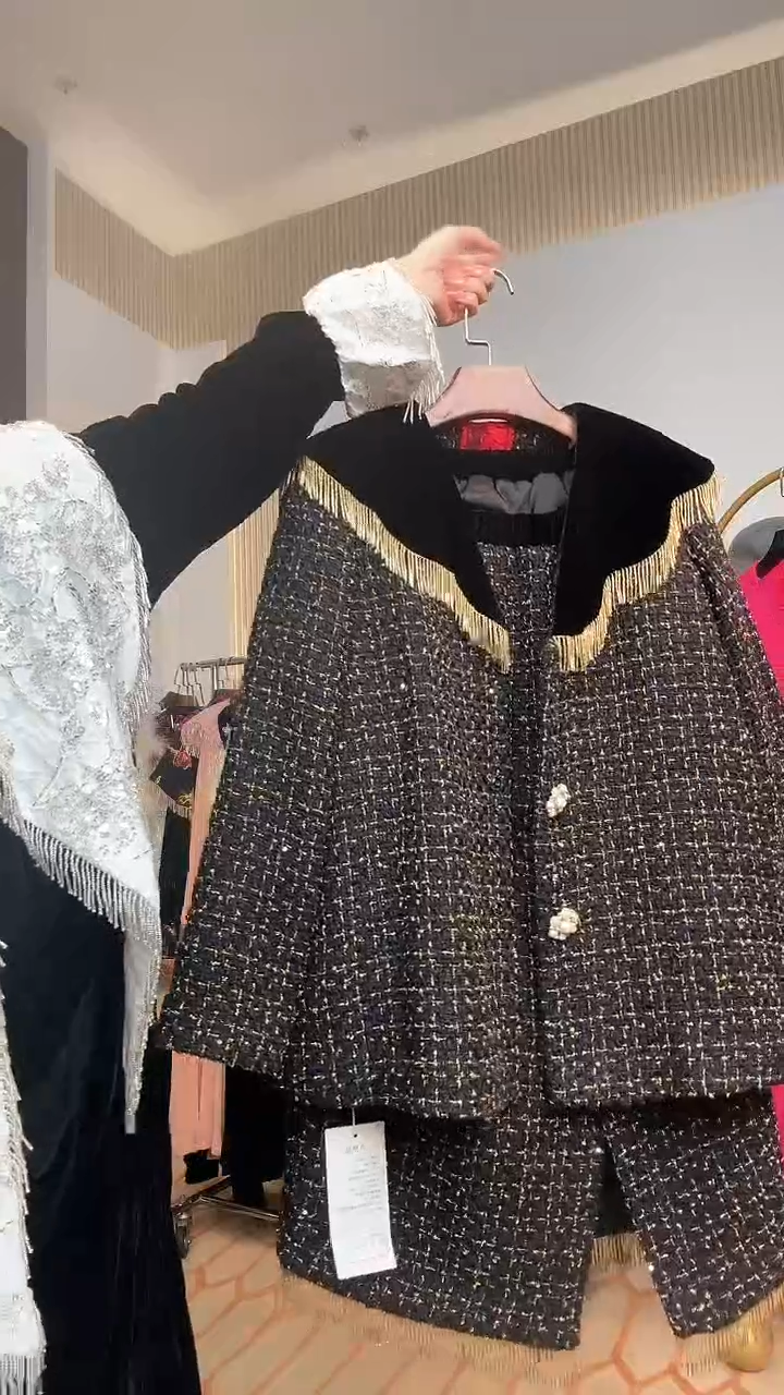 挂脖款曌*黑色大  黑色