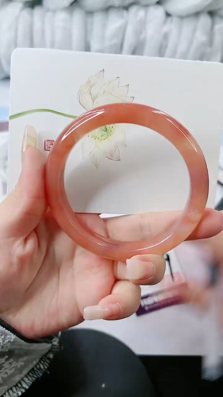 【闪购商品】石英质玉手镯未镶嵌 多样性发货V169-62