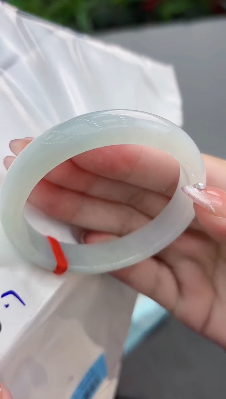 【闪购商品】翡翠手镯未镶嵌翡翠手镯