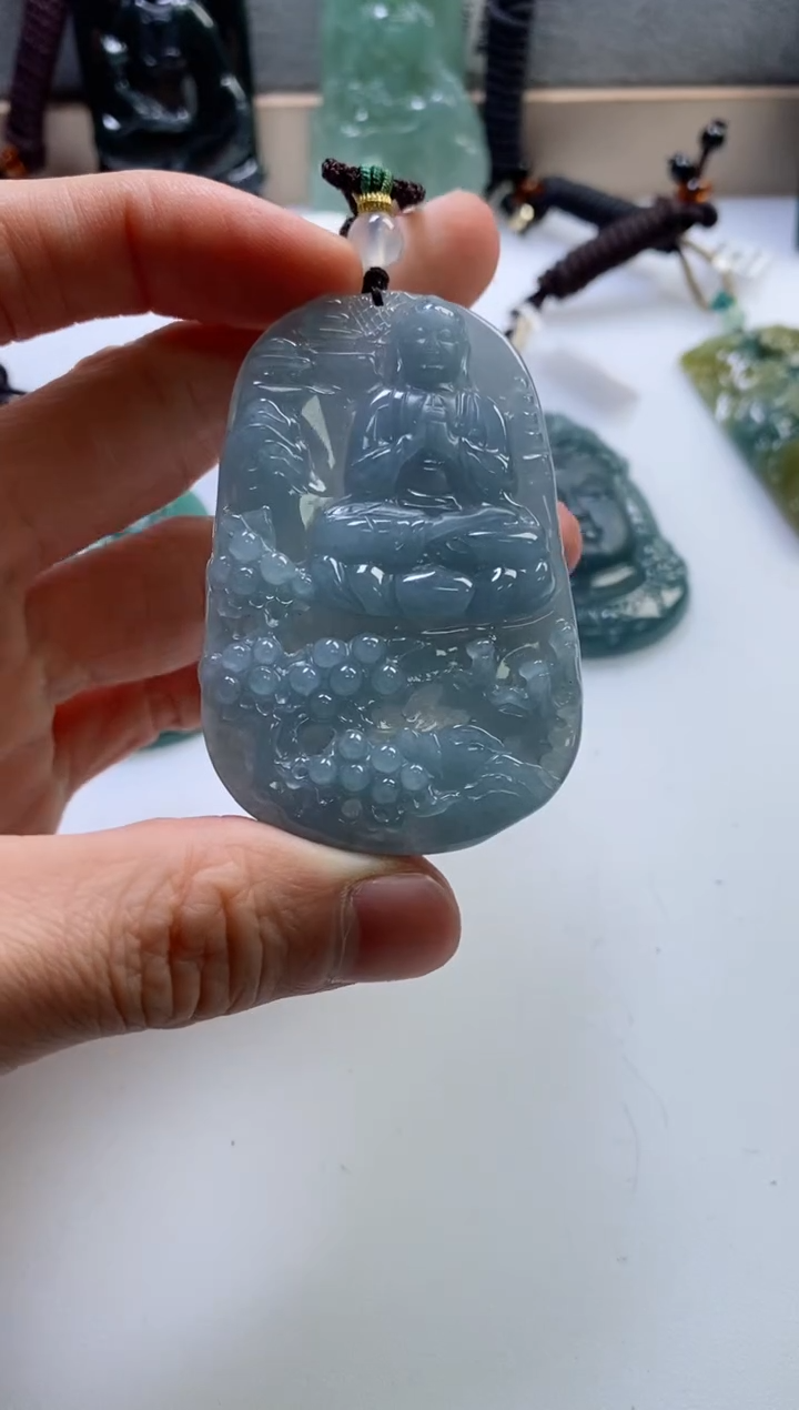 【闪购商品】翡翠挂件未镶嵌             