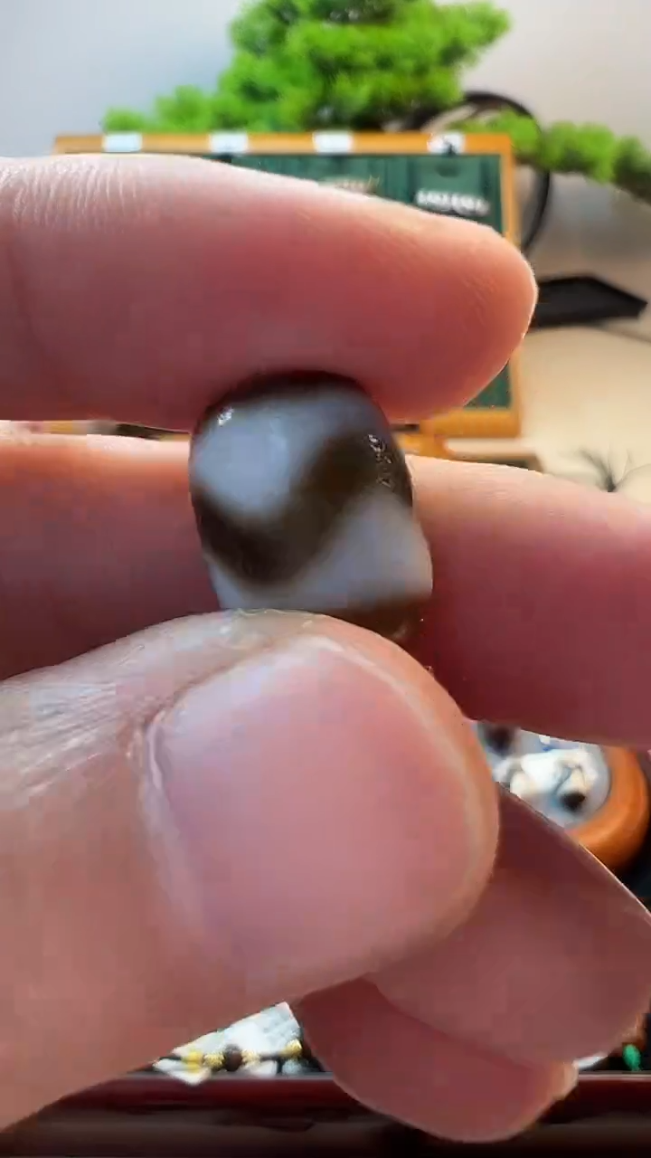 玛瑙/玉髓（覆膜）颈饰未镶嵌44（微瑕随机发货）