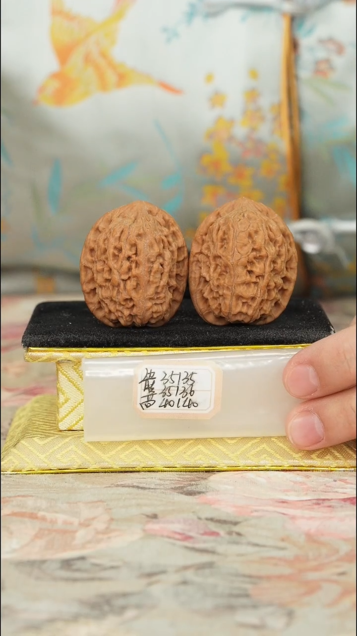【闪购商品】文玩核桃把件非嫁接将军榜