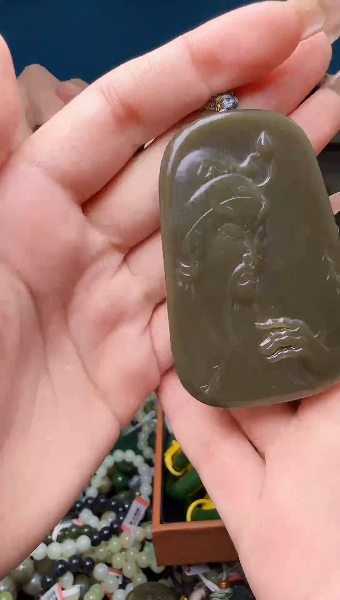 颈饰未镶嵌和田玉1