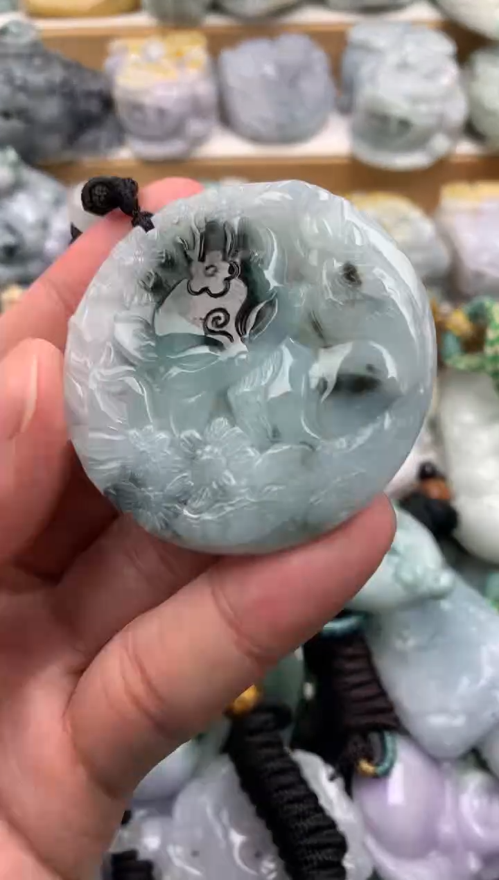 吊坠(不含链)未镶嵌翡翠1