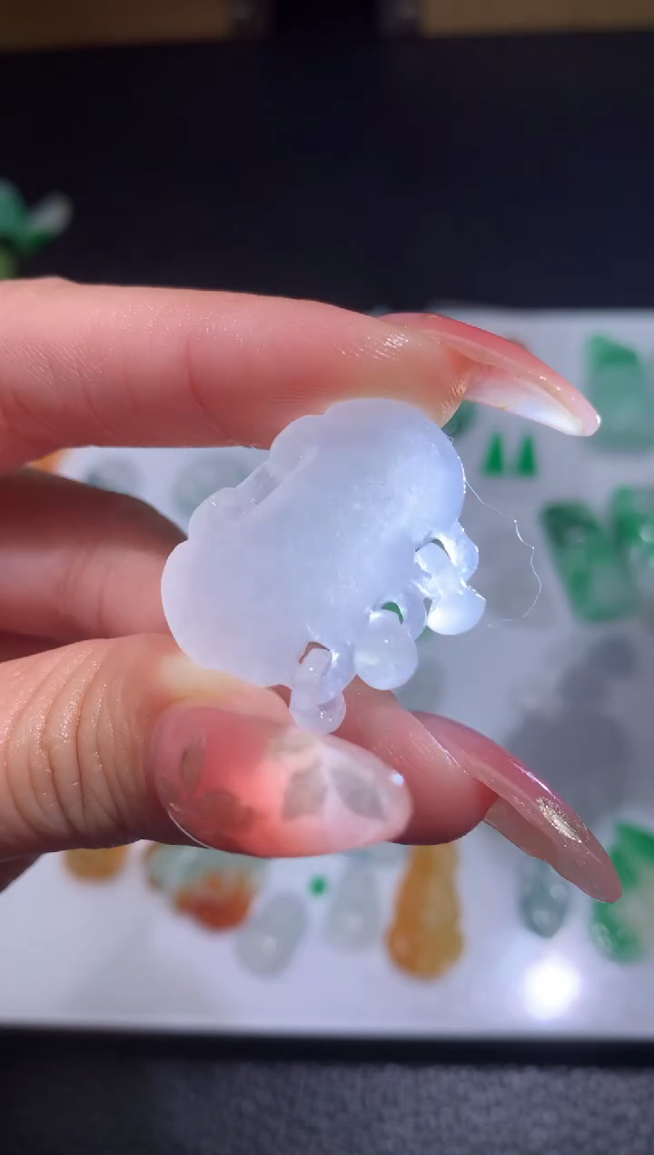 【闪购商品】定制翡翠未镶嵌锁