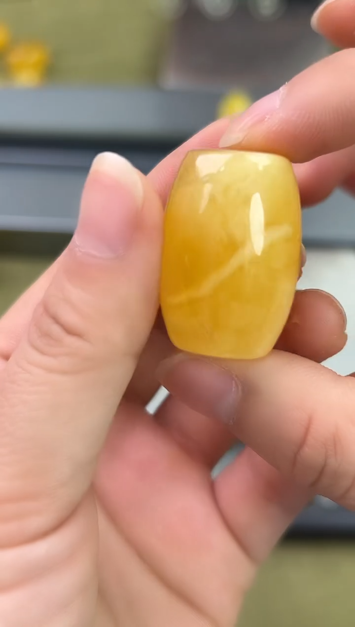 裸石琥珀未镶嵌琥珀蜜蜡吊坠