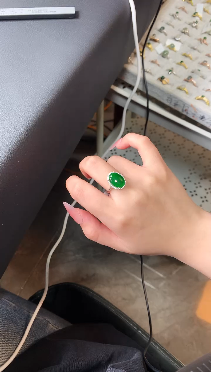 【闪购商品】翡翠戒指银S925镶嵌5211