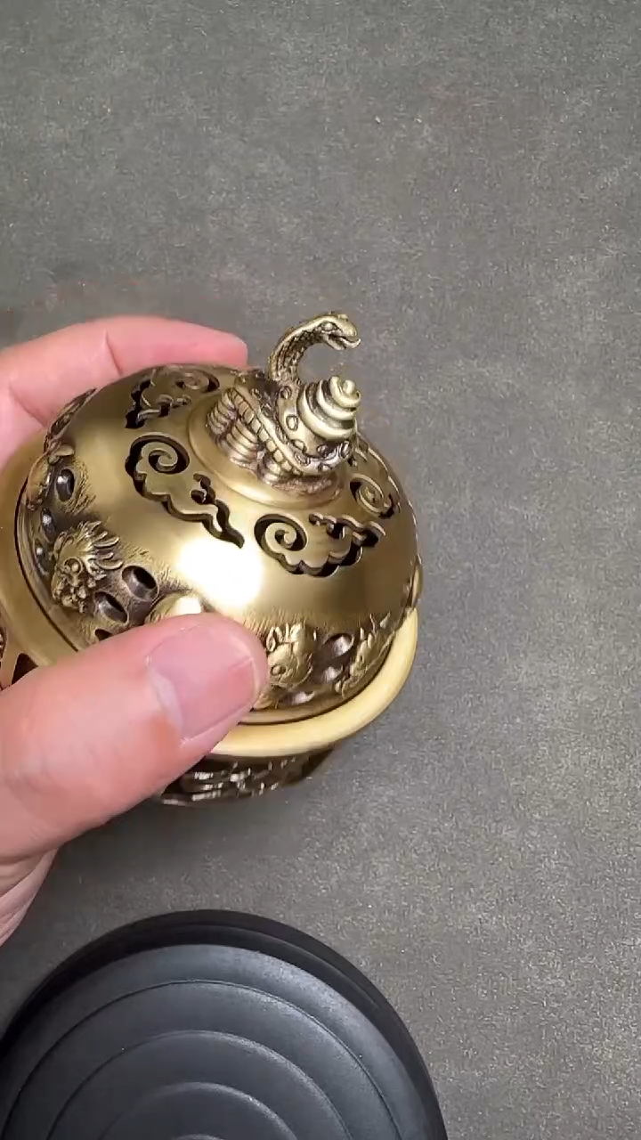 【闪购商品】白玉菩提吊坠十二生肖炉炉