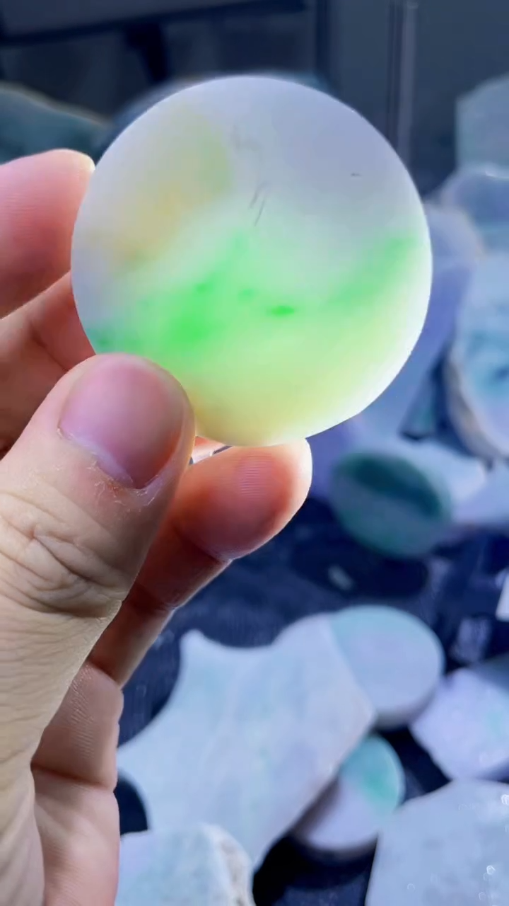 裸石翡翠天然A货翡翠板料