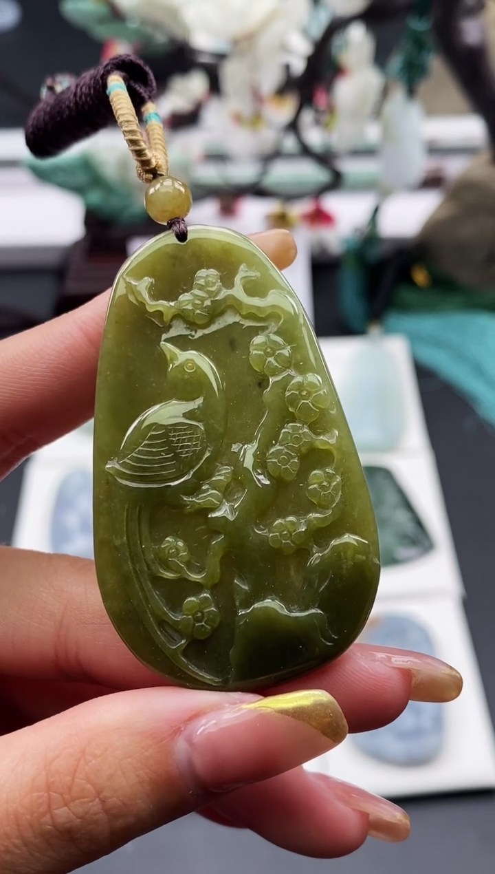 【闪购商品】翡翠吊坠(不含链)未镶嵌天然缅甸翡翠A货