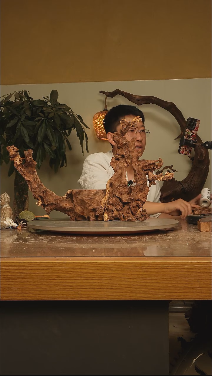 木再***-555根雕摆件