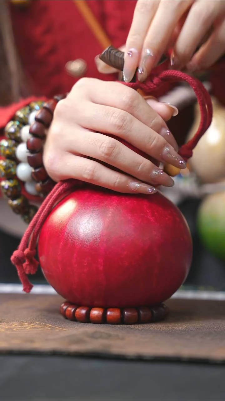 【闪购商品】WZ101红色小容量酒葫芦随缘发