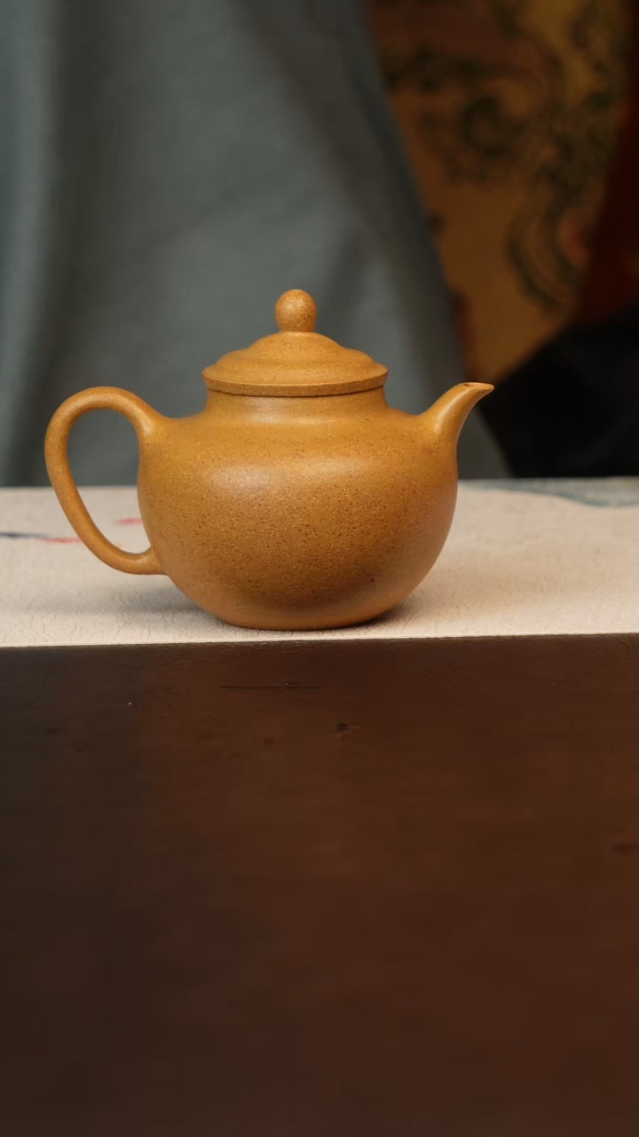 茶壶紫砂原矿紫砂段泥秋水