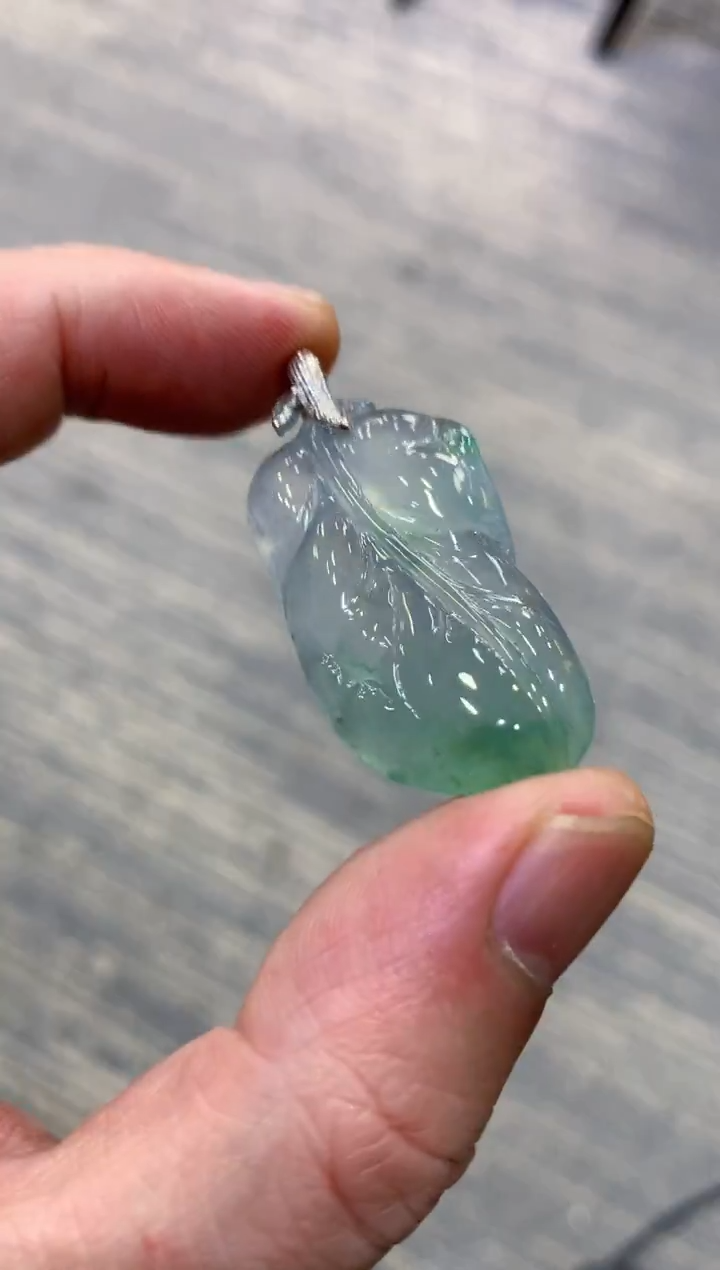 颈饰未镶嵌翡翠天然A货翡翠