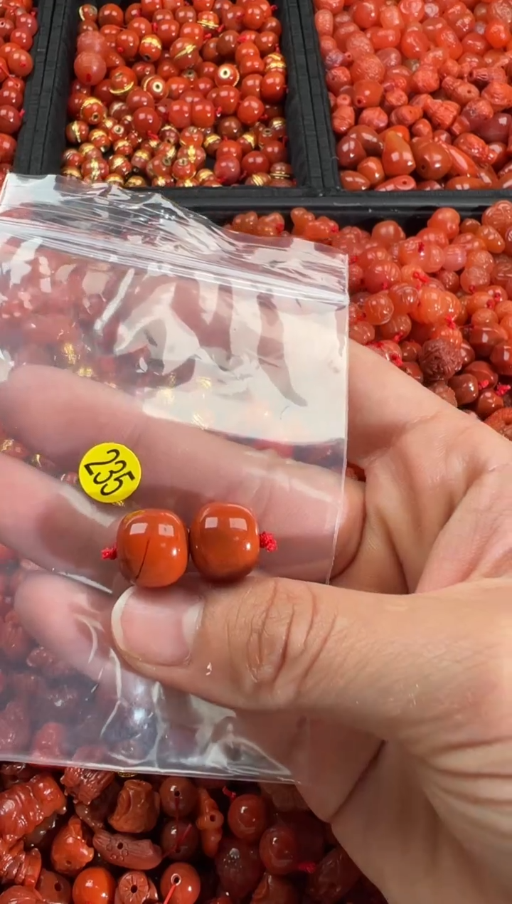 【闪购商品】南红玛瑙颈饰未镶嵌4