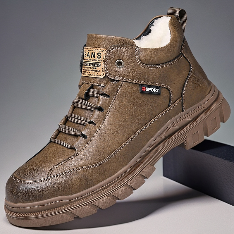 啄木鸟马丁靴男款春秋休闲单鞋高帮软皮男士复古靴子雪地靴潮保暖