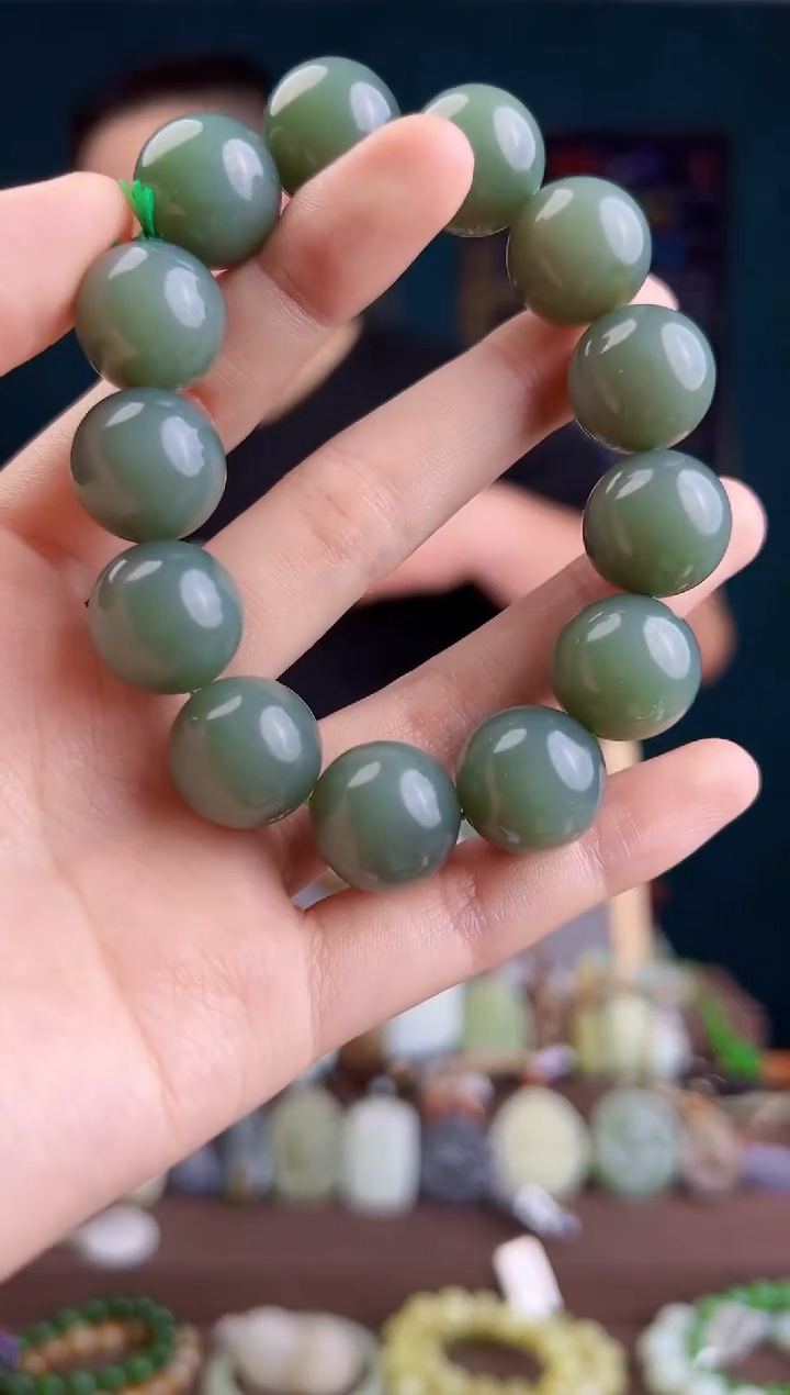 和田玉未镶嵌颈饰多样性发货 拍一单发一个