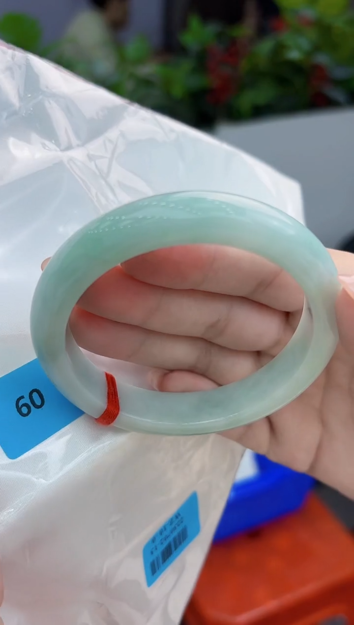 【闪购商品】翡翠手镯未镶嵌翡翠手镯