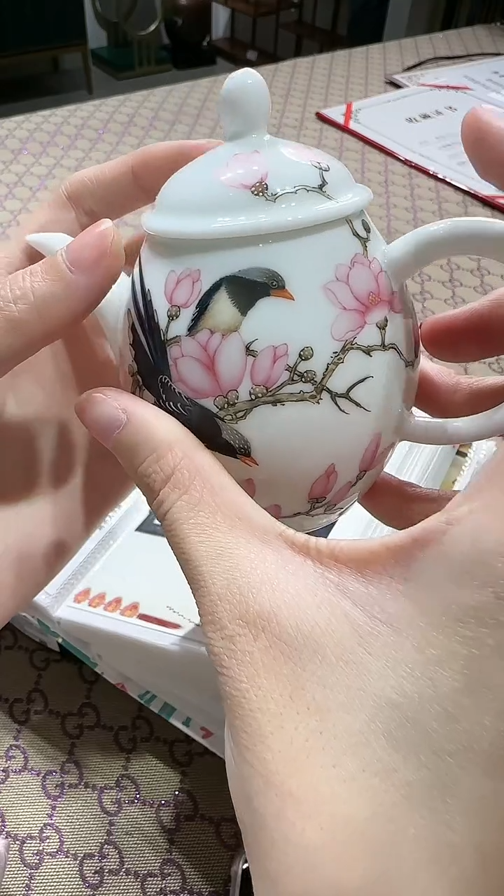 【闪购商品】瓷片郭晋           流水122