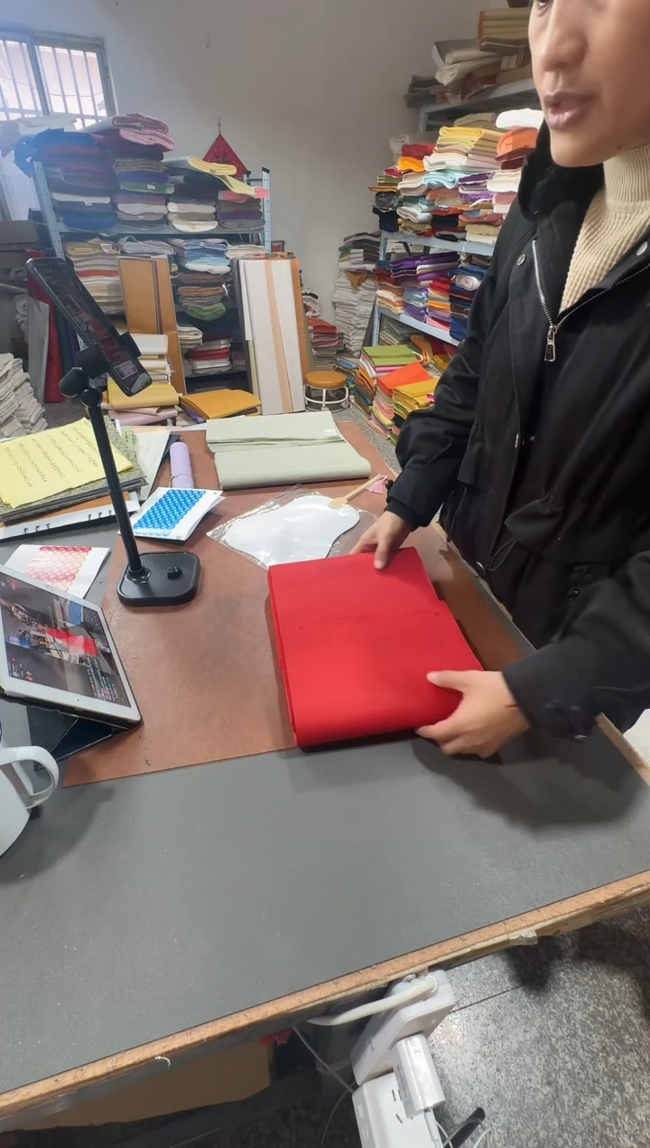 24*180中国红纯皮光板25张