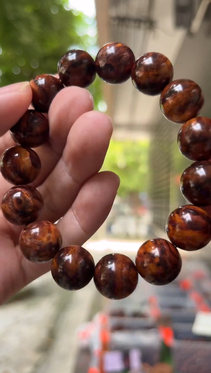 黄花梨/降香黄檀海南黄花梨五指山瘤疤1.5手串（318）