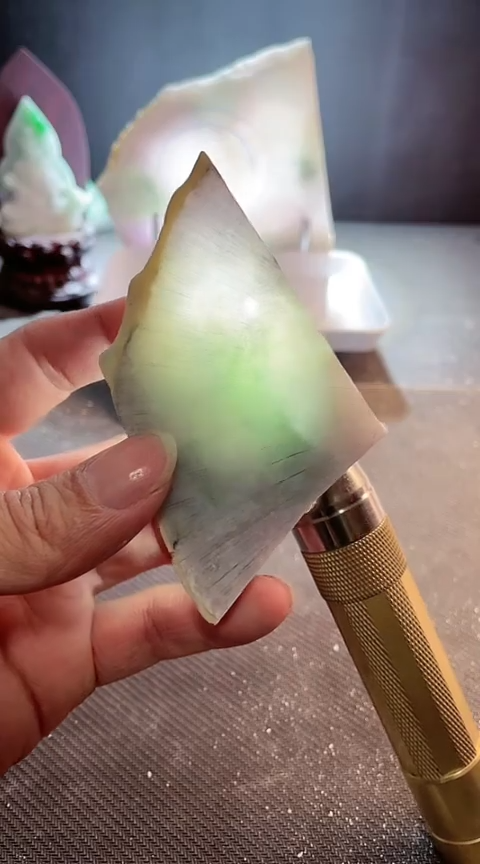 【闪购商品】翡翠颈饰未镶嵌翡翠