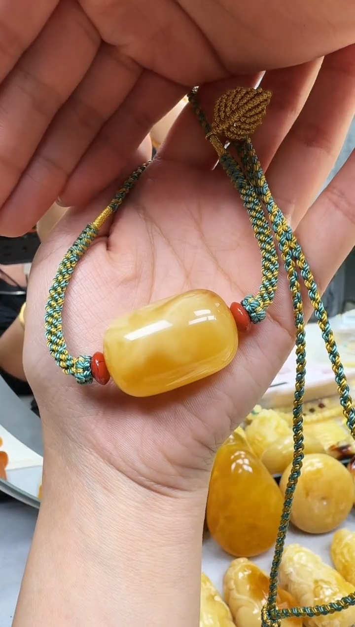 【闪购商品】琥珀裸石未镶嵌锁骨链