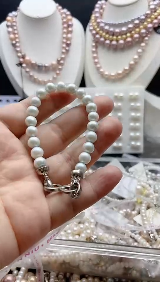 淡水珍珠未镶嵌颈饰1