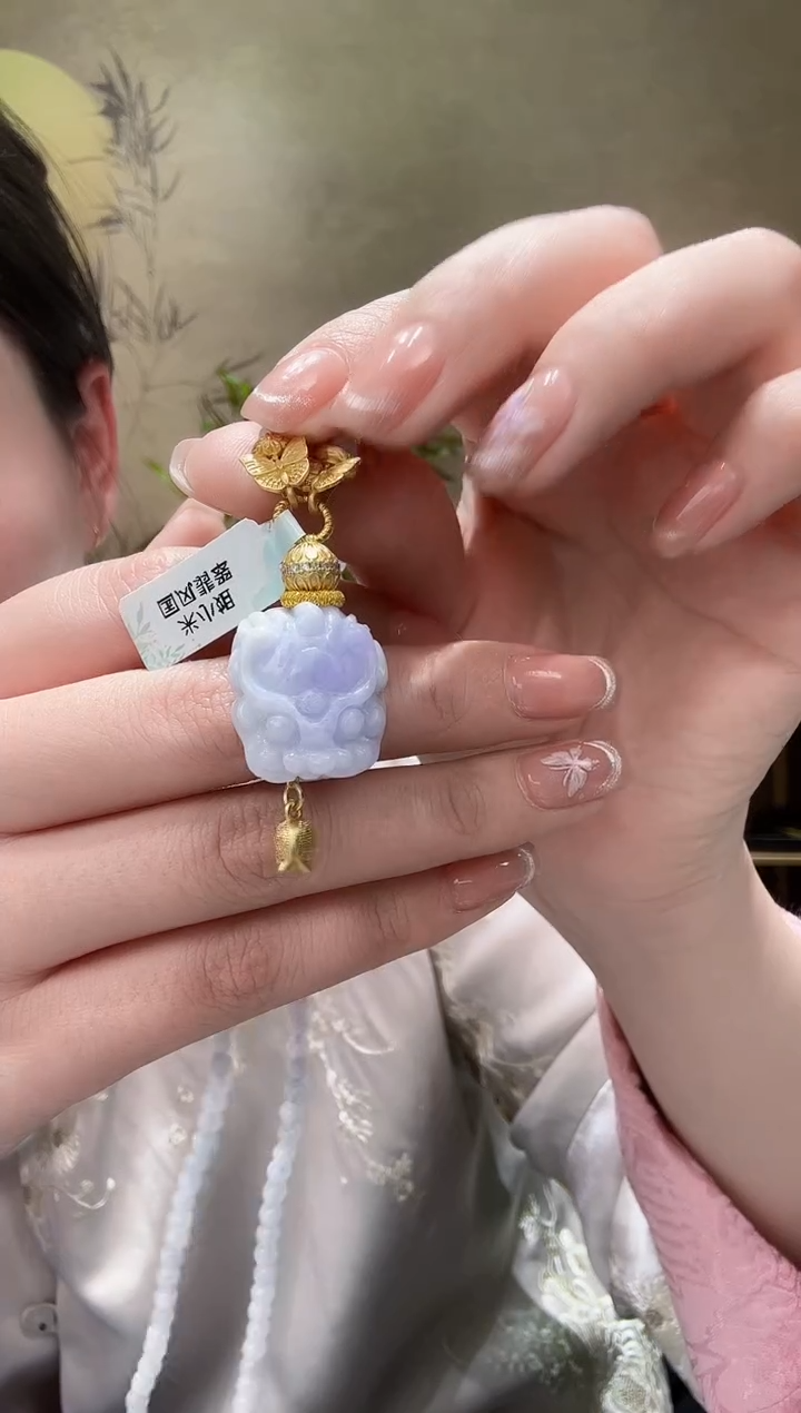 【闪购商品】翡翠颈饰未镶嵌吊坠