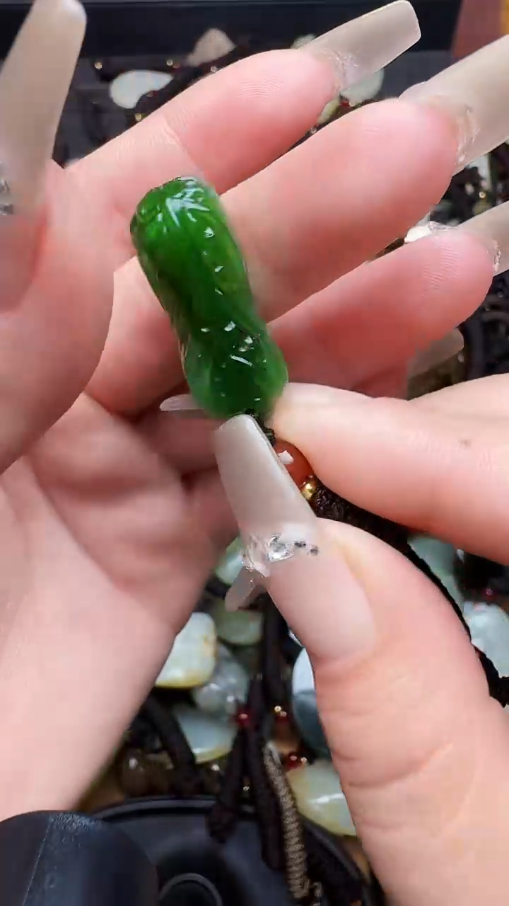 【闪购商品】和田玉颈饰未镶嵌白菜