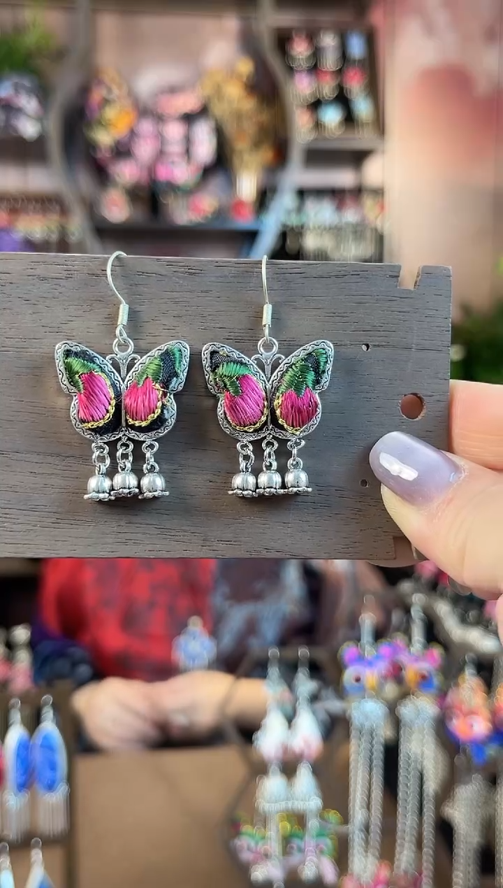 织绣民族风手工非遗老绣饰品51